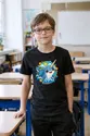 Koszulka dziecięca z narwalem dla chłopca czarna w okrągłej scenie, zdjęcie 4