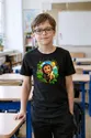 Koszulka z szympansem safari dla chłopca czarna okrągła odznaka, zdjęcie 4