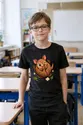 Koszulka z pancernikiem dla chłopca czarna wesoła bajka w ruchu, zdjęcie 5