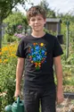 Koszulka w kwiaty niezapominajki dla chłopca czarna geometryczne kształty, zdjęcie 8