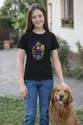 Koszulka z czarodziejką dla dziewczynki czarna witrażowe kolory, zdjęcie 3