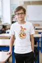 Koszulka z zajączkiem z kropek dla chłopca biała z kolorowych kropek, zdjęcie 4