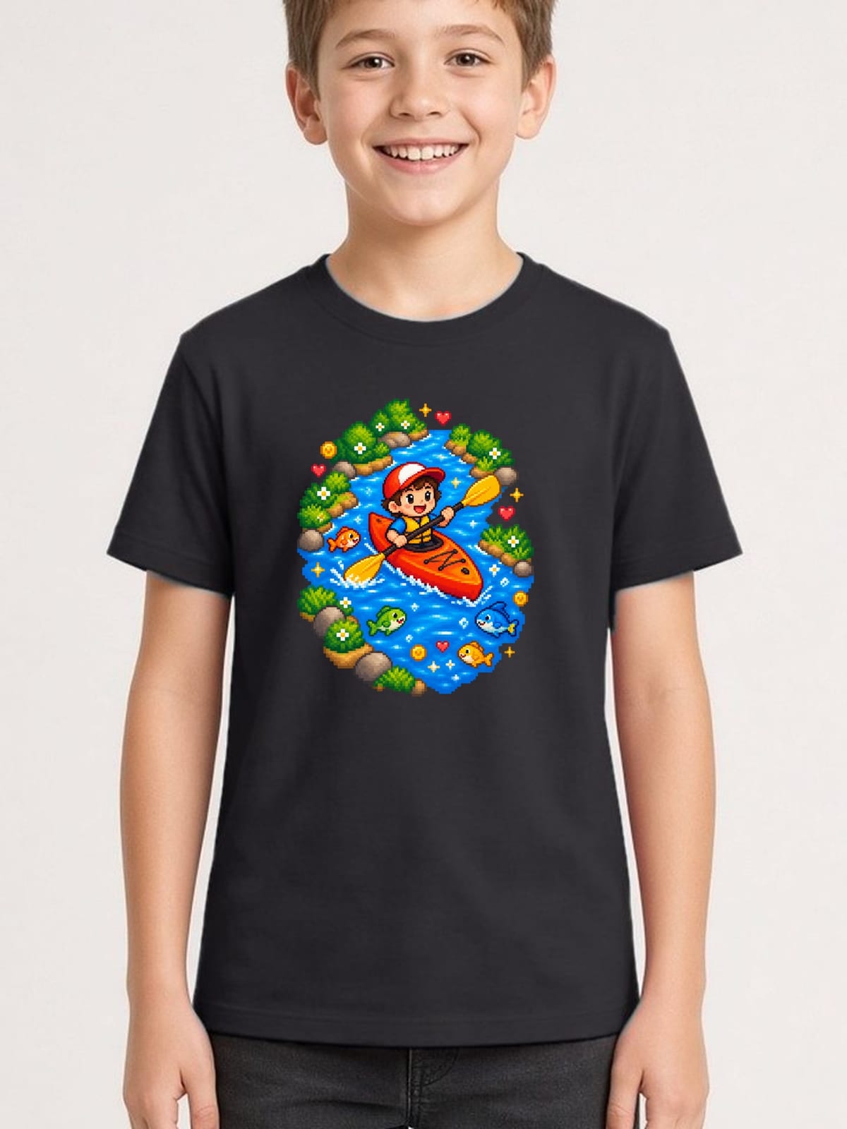 Koszulka z kajakiem dla chłopca czarna pixel art retro, zdjęcie 1