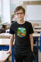 Koszulka z kajakiem dla chłopca czarna okrągła scena z lasem, zdjęcie 4