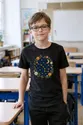 Koszulka z gwiazdozbiorem haftowana dla chłopca czarna efekt haftu, zdjęcie 4