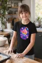 Koszulka ze słodyczami dla dziewczynki czarna cupcake wśród gwiazd, zdjęcie 6