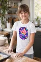 Koszulka ze słodyczami dla dziewczynki biała cupcake wśród gwiazd, zdjęcie 3
