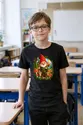 Koszulka z gnomem w okrągłej scenie dla chłopca czarna, zdjęcie 3