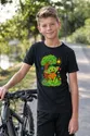 Koszulka z goblinem rysunkowym dla chłopca czarna ciepły rysunek kredkami, zdjęcie 3