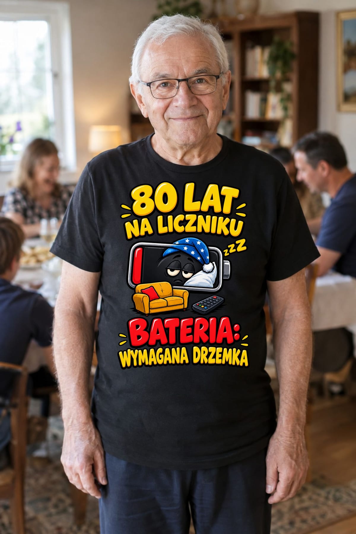 Koszulka męska czarna na 80 urodziny bateria wymagana drzemka prezent, zdjęcie 5