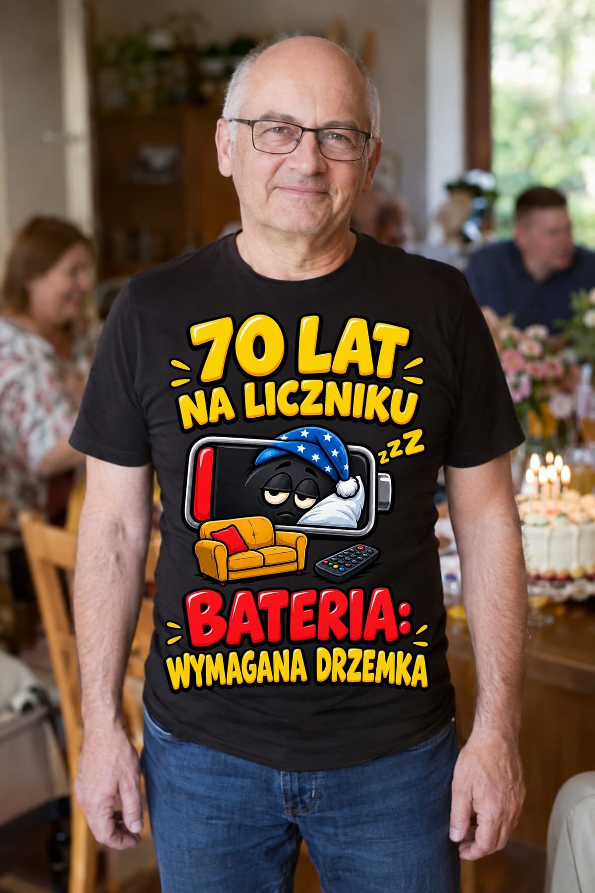 Czarna wersja tej koszulki