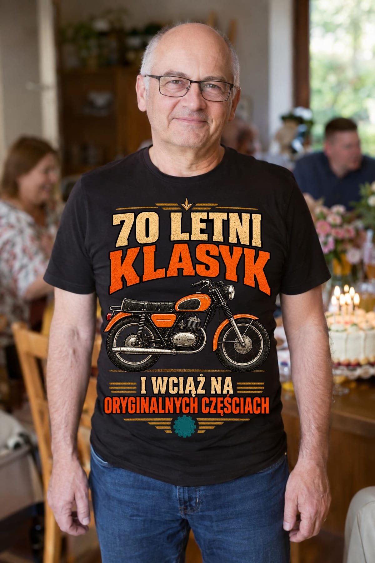 Czarna wersja tej koszulki