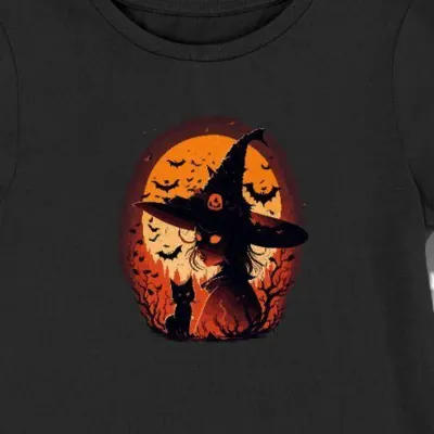 Koszulka damska z wiedźmą i nietoperzami na Halloween czarna
