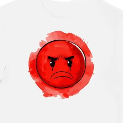 Koszulka męska biała z grafiką czerwonego emoji z czerwoną plamą