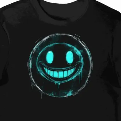 Koszulka męska czarna z wizerunkiem neonowego, uśmiechniętego emoji, ociekającego farbą