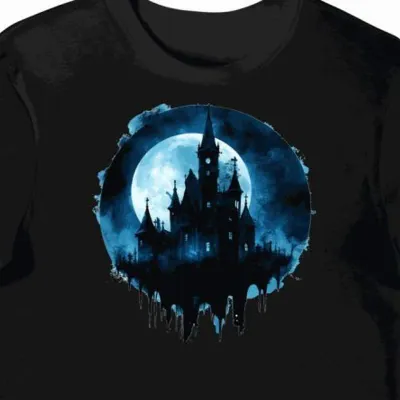 Koszulka męska czarna z motywem wieży pod księżycem halloween