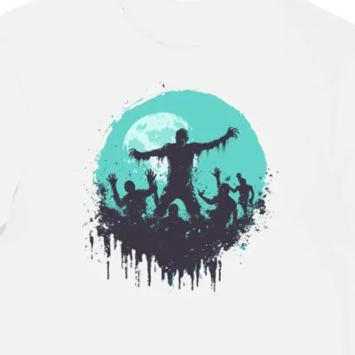 Koszulka męska biała z motywem wyłaniających się zombie halloween