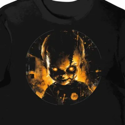 Koszulka męska czarna z nadrukiem postaci Chucky dla kolekcjonerów halloween