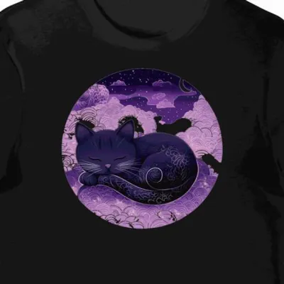 Koszulka męska czarna z motywem purpurowego kota kawaii