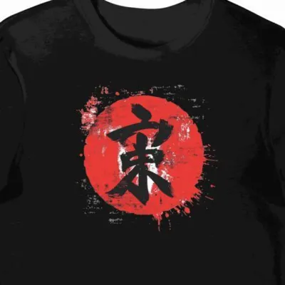 Koszulka męska czarna z nadrukiem czerwonych kanji