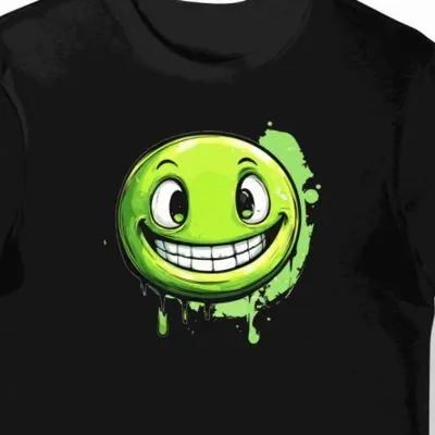 Koszulka męska czarna z nadrukiem chibi zielonego uśmiechu