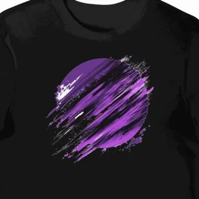 Koszulka męska czarna z motywem purpurowych linii manga