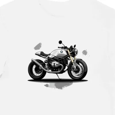 Koszulka męska biała z dynamicznym motocyklowym wzorem