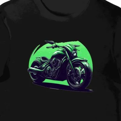 Koszulka męska czarna Zmotoryzowana Elegancja z Kawasaki Vulcan