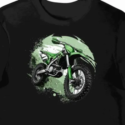 Koszulka męska czarna z Grafika Motocyklowa w Akcji