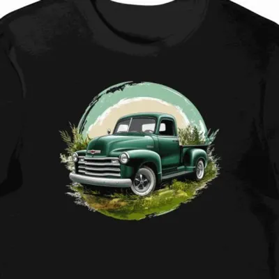Koszulka męska czarna z retro ciężarówką i odważnym designem