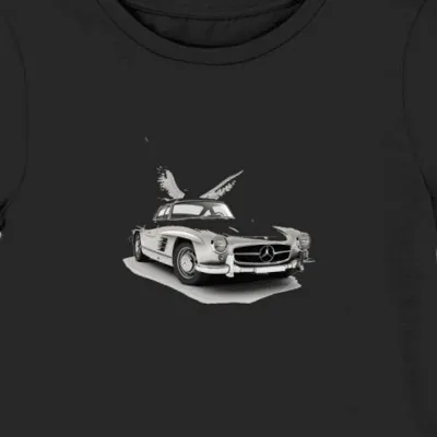 Koszulka damska czarna z klasycznym Mercedesem 300SL i skrzydłami