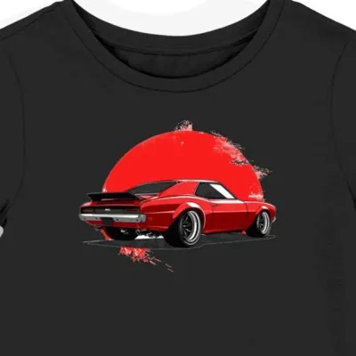 Koszulka damska czarna z klasycznym autem AMC