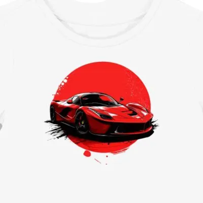 Koszulka damska biała z motywem dynamicznego Ferrari