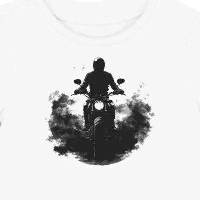 Koszulka damska biała z emblematem motocyklisty w cieniu
