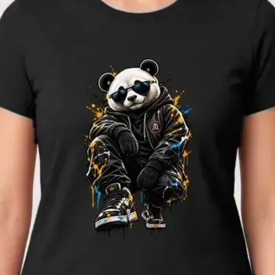 Koszulka damska czarna z pandą w okularach streetwear śmieszna prezent
